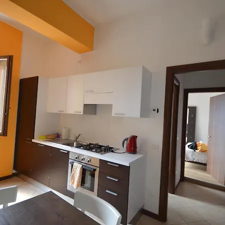 Apartamento Leonardo House 3