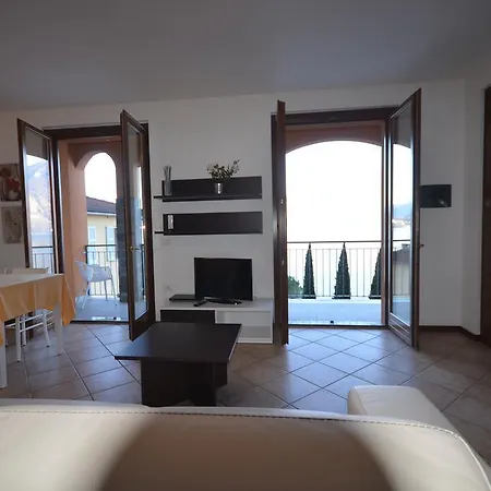 Apartamento Leonardo House 3 Varenna