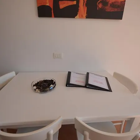 Leonardo House 3 * Varenna