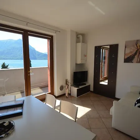 Leonardo House 3 *