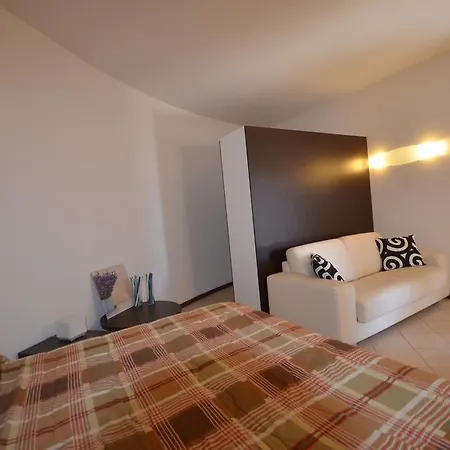 Apartamento Leonardo House 3 Varenna