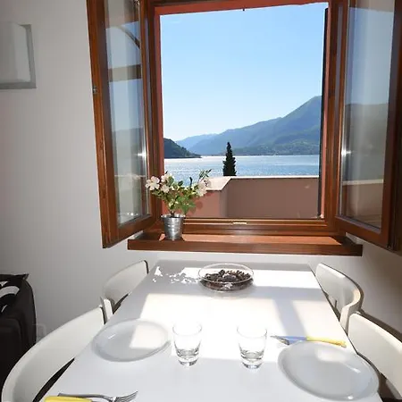Apartamento Leonardo House 3 *